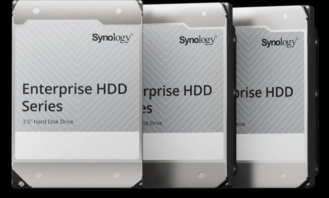 Synology  HAT5310-18T: Hard Drive - 18TB / 3.5-inch / SATA-III / 7200 RPM / 512MB Buffer HAT5300 Hard Drive - 18TB / 3.5-inch / SATA-III / 7200 RPM / 512MB Buffer